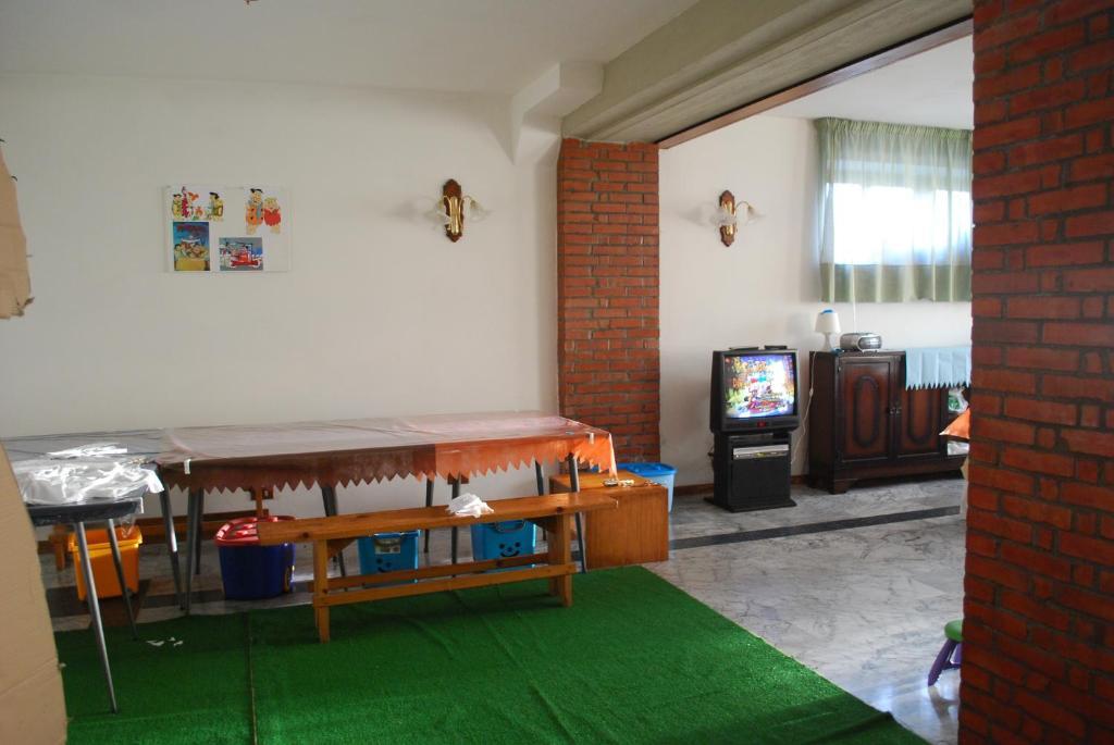 Albergo Smeraldo Кастелнуово Магра Екстериор снимка